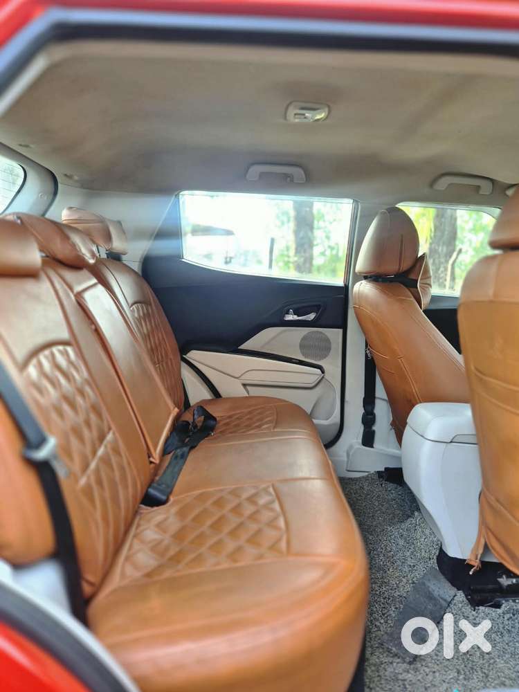Mahindra Xuv300 W8 Diesel, 2019, Diesel