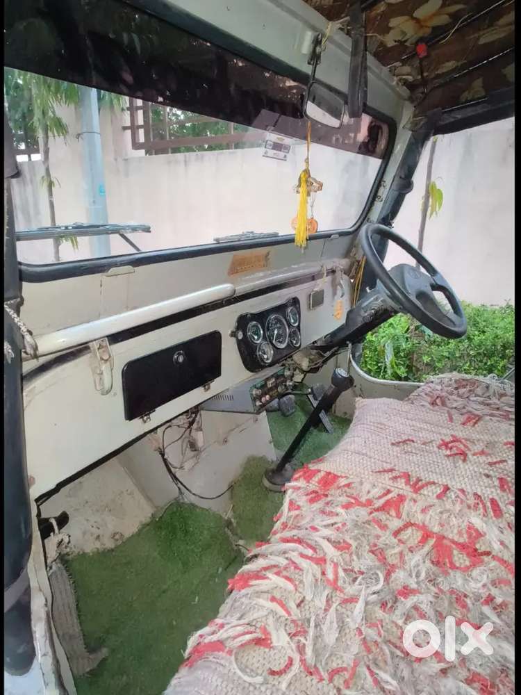 Mahindra Major Model 1996
