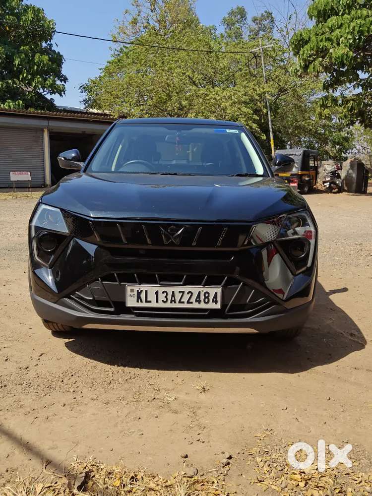 Xuv 3xo Mx3 Black Colour