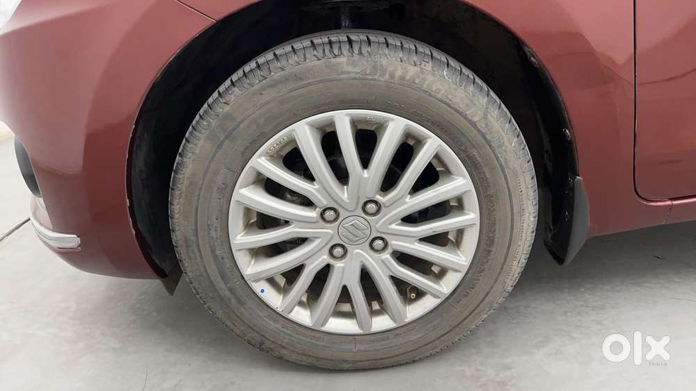 Maruti Suzuki Dzire 1.2 Zxi Amt, 2018, Petrol