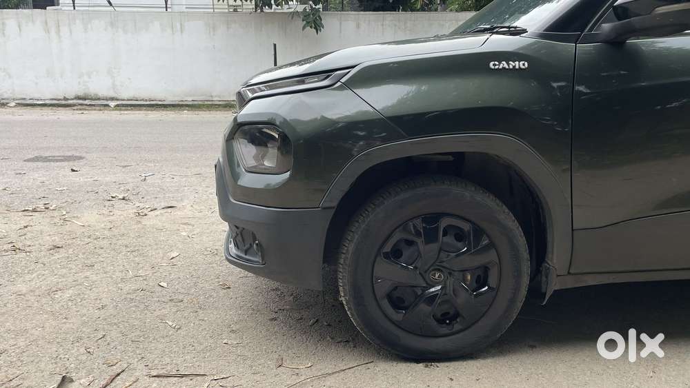 Tata Punch 1.2 Revotron Creative Amt Dual Tone, 2023, Petrol