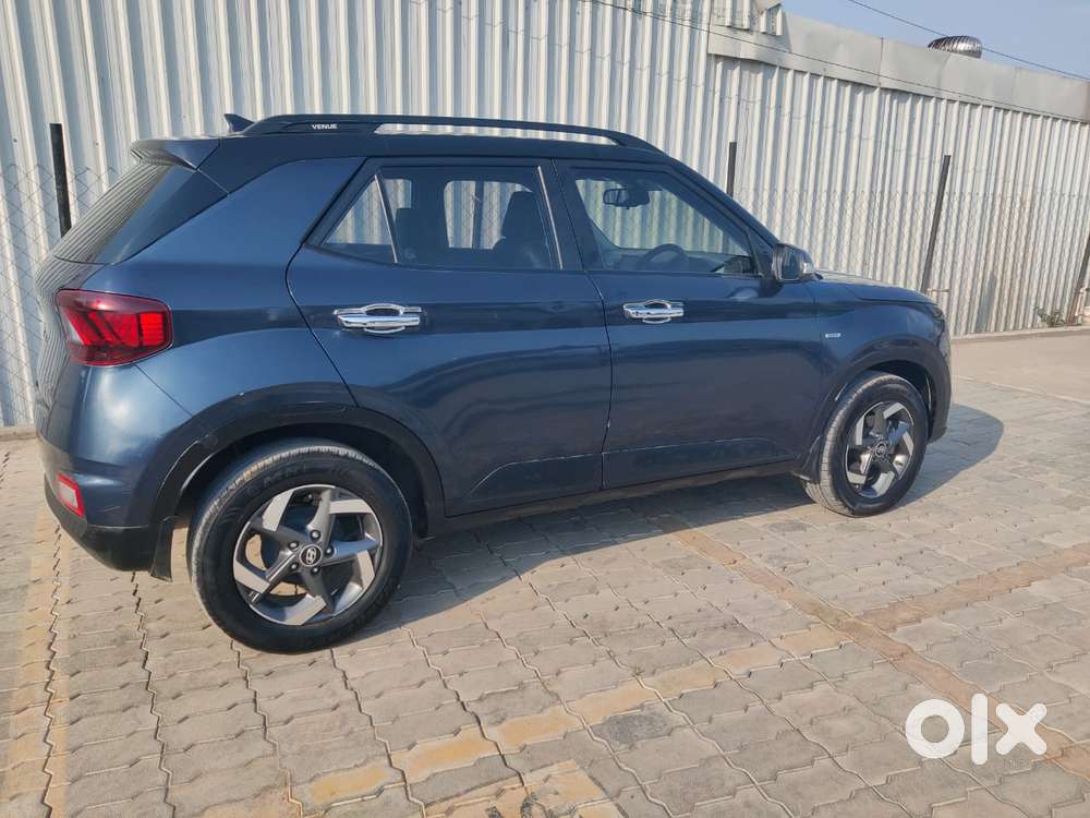 Hyundai Venue Sx, 2019, Petrol