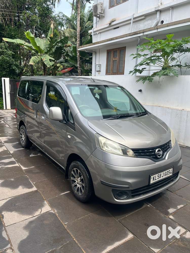 Nissan Evalia Diesel 2013