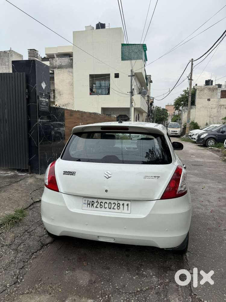 Maruti Suzuki Swift, 2015, Petrol