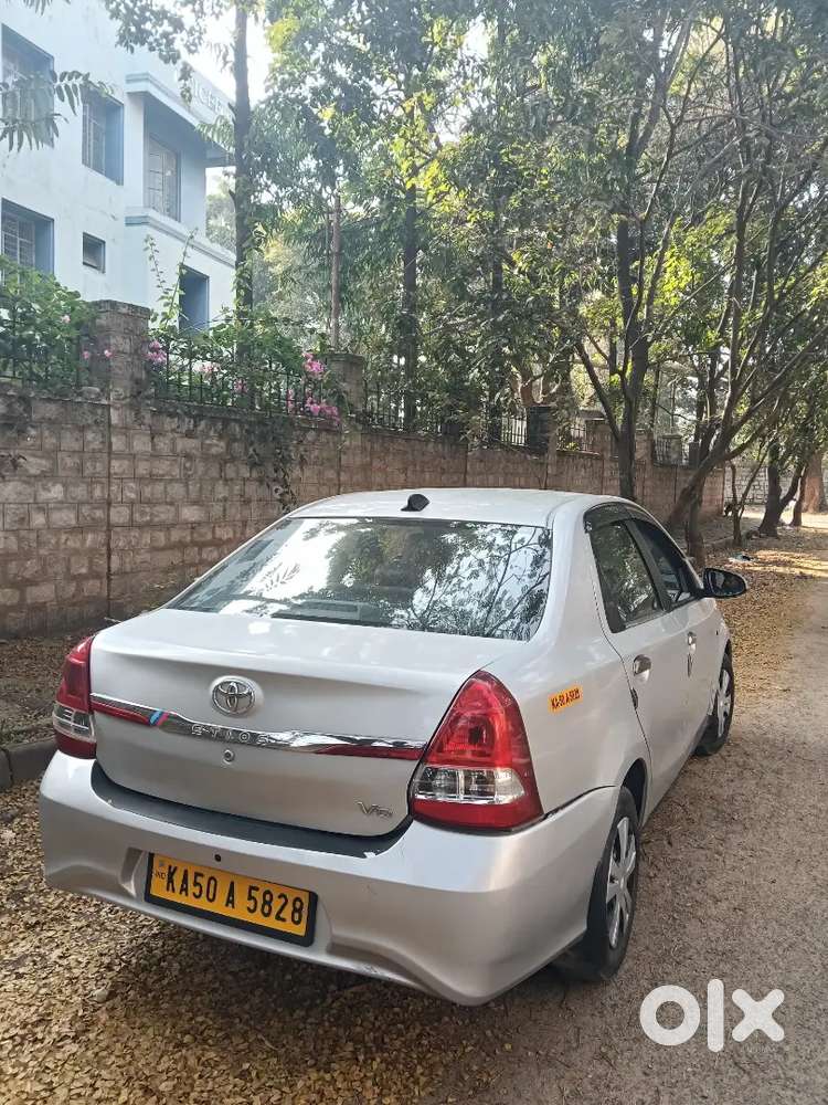 Toyota Etios Cross 2017