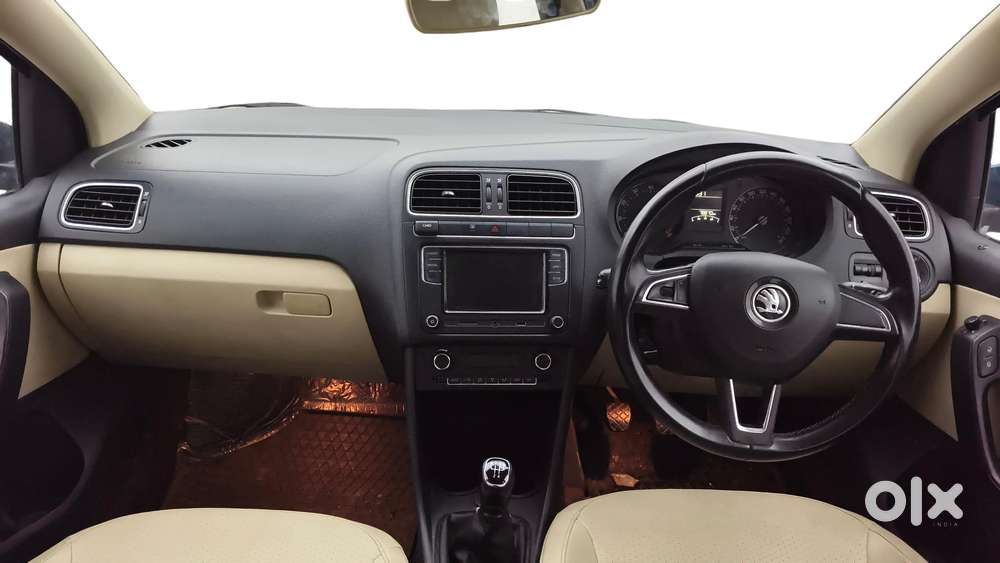 Skoda Rapid 1.6 Mpi Style, 2017, Petrol