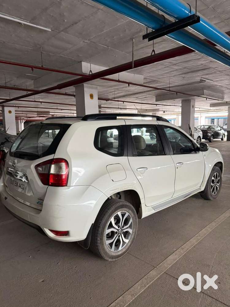Nissan Terrano 2015