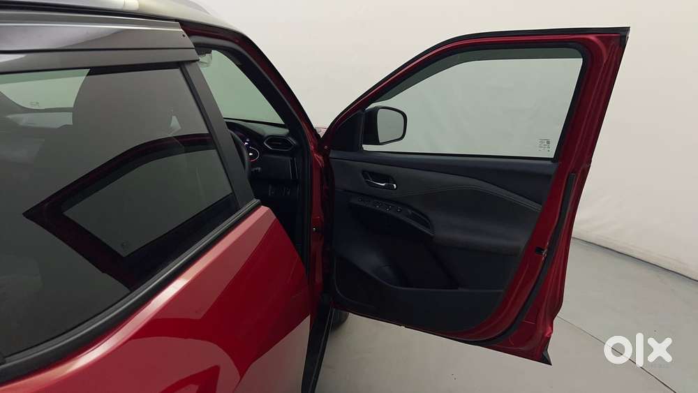 Nissan Magnite 1.0 Xl, 2025, Petrol
