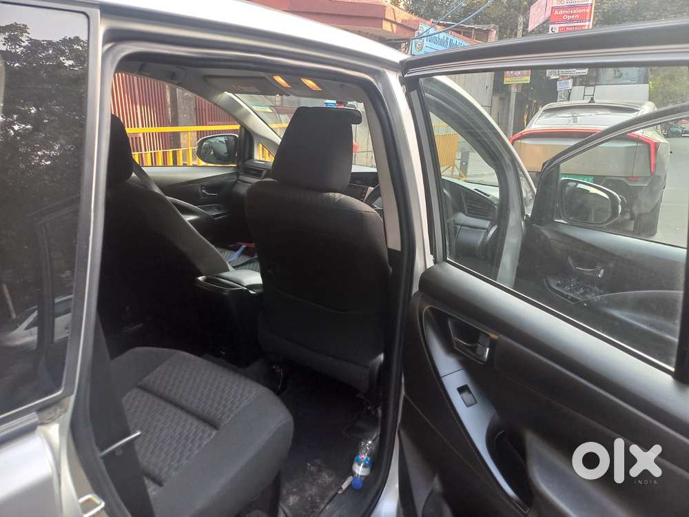 Toyota Innova Crysta 2.4 G Mt 8s, 2022, Diesel