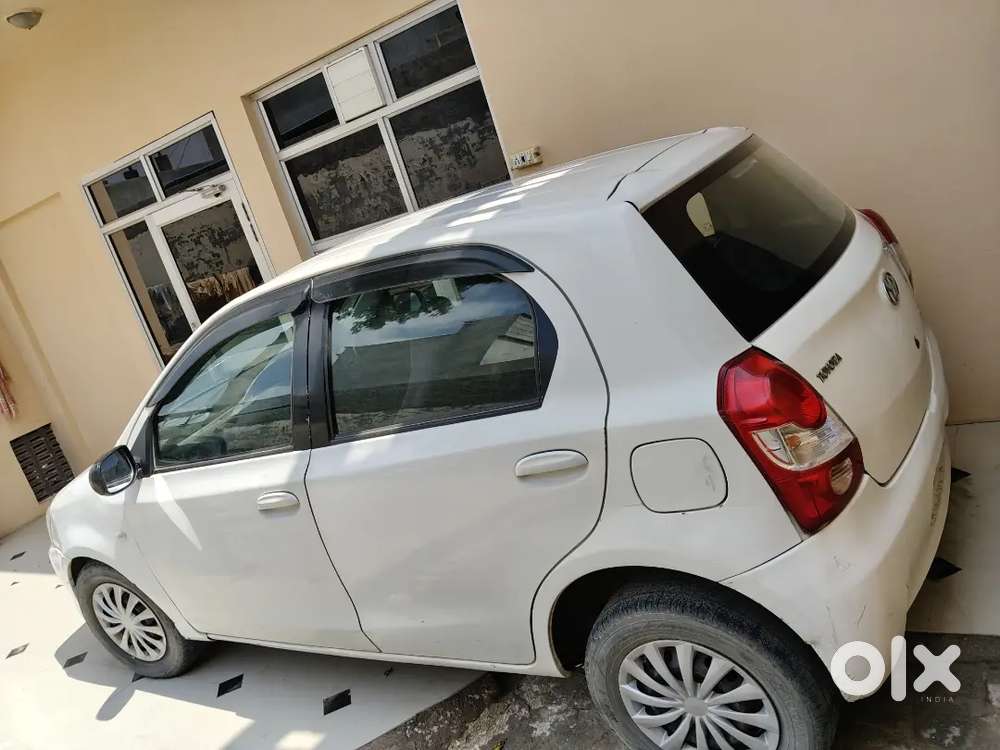 2012 Toyota Etios Liva डीज़ल