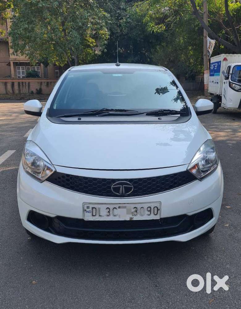 Tata Tiago 1.2 Revotron Xt (o), 2018, Petrol