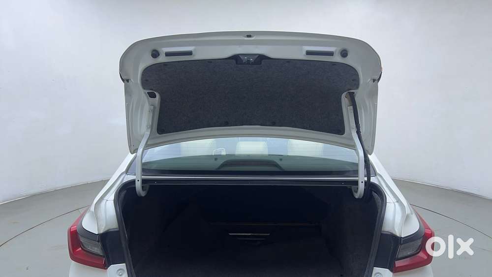 Honda City 1.5 Zx Cvt I-vtec, 2021, Petrol