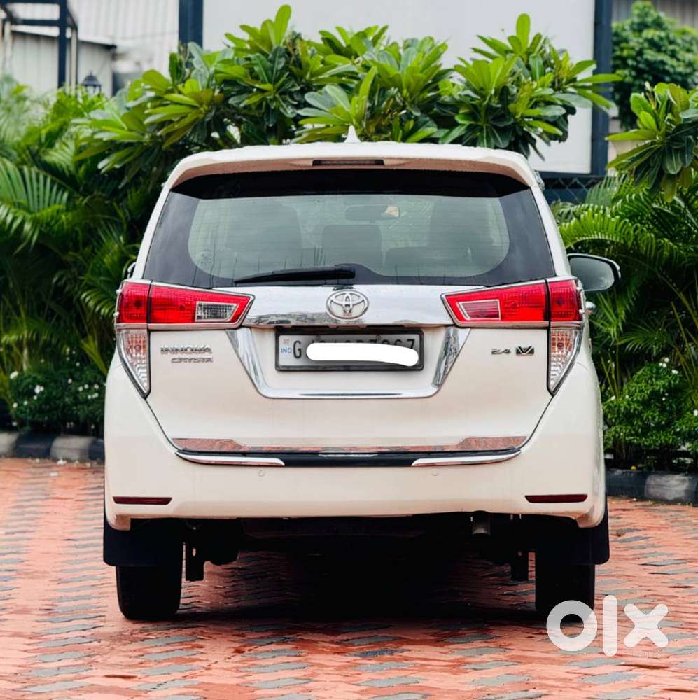 Toyota Innova Crysta 2.4 V 8 Str, 2019, Diesel