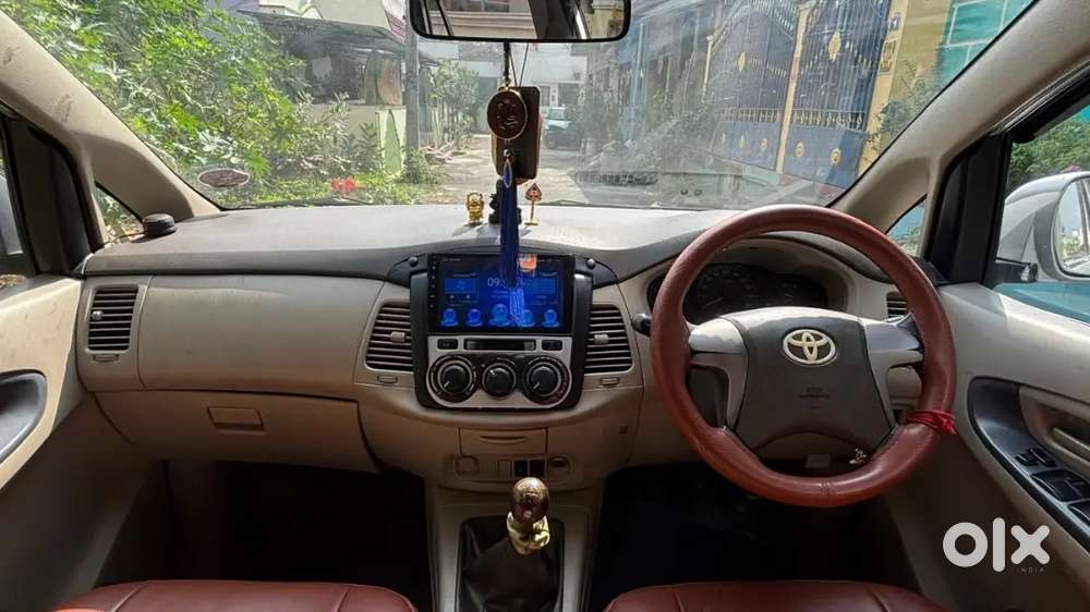 Toyota Innova 2012 Diesel 186400 Km Driven