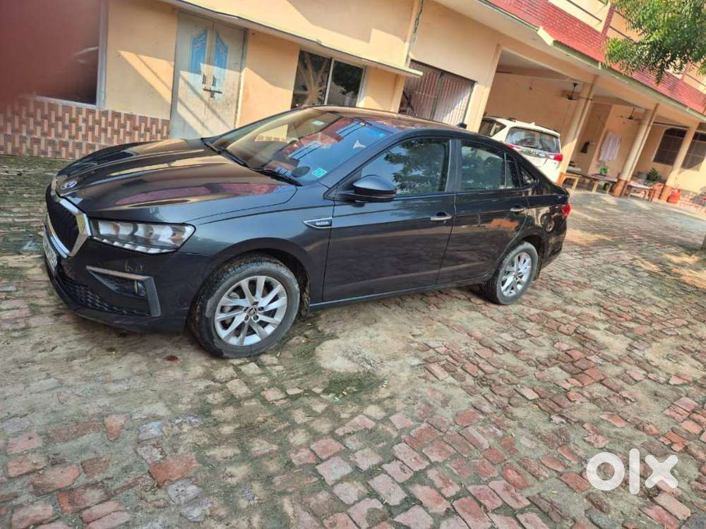 Skoda Slavia 1.0 Petrol 2023