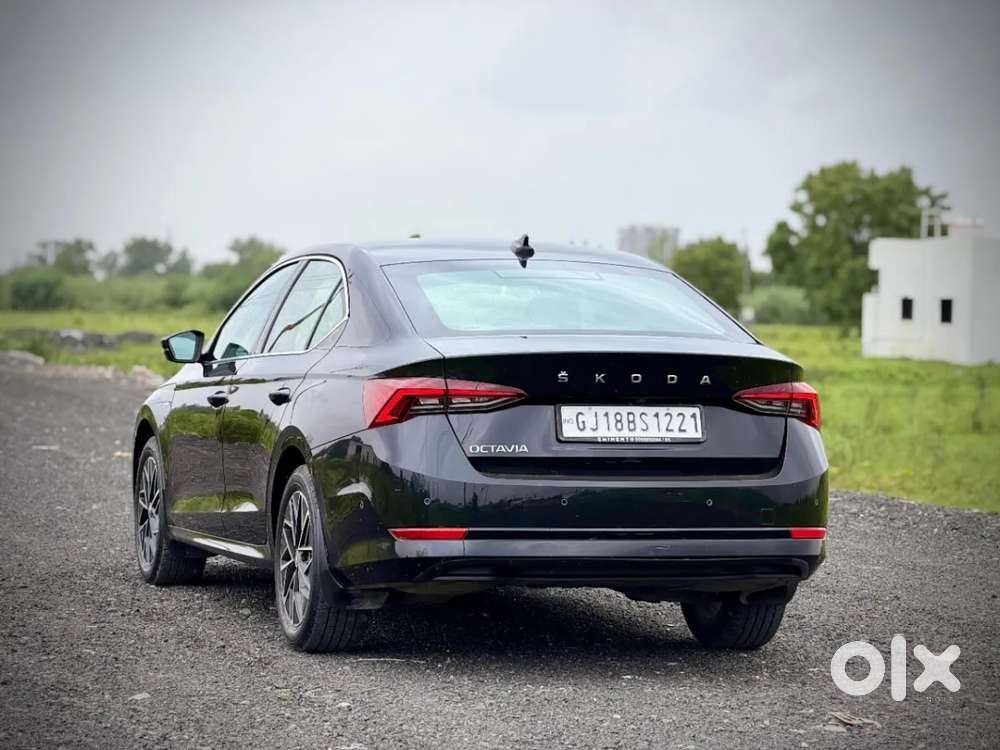 Skoda Octavia 2.0 L K Tsi At, 2022, Petrol