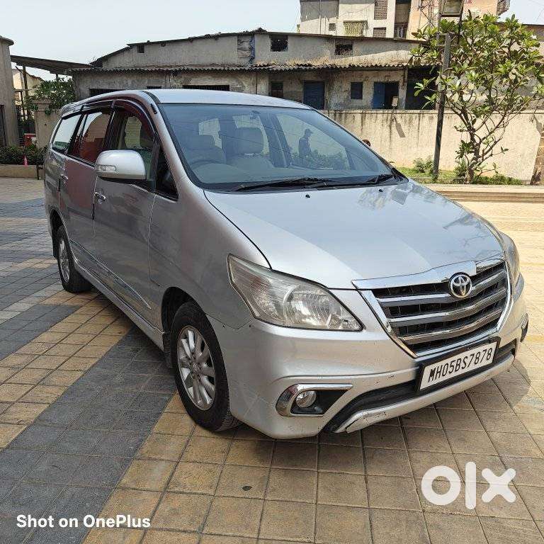 Toyota Innova 2.5 Ev (diesel) Ps 8 Seater Bs Iv, 2013, Diesel