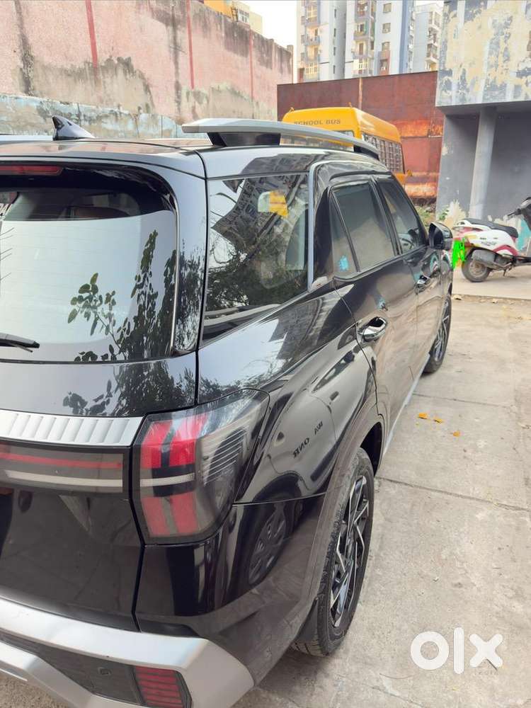 Hyundai Alcazar 2024 Diesel 82700 Km Driven