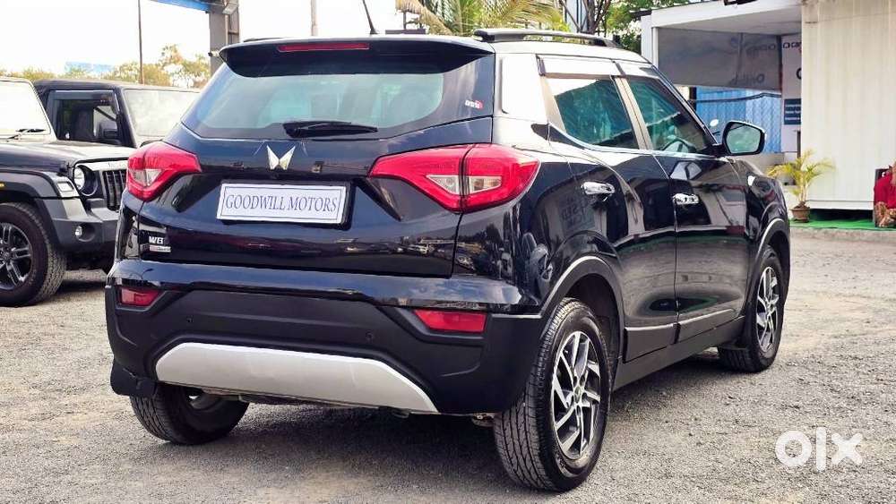 Mahindra Xuv300 W8 (o) 1.5 Diesel Amt, 2024, Diesel