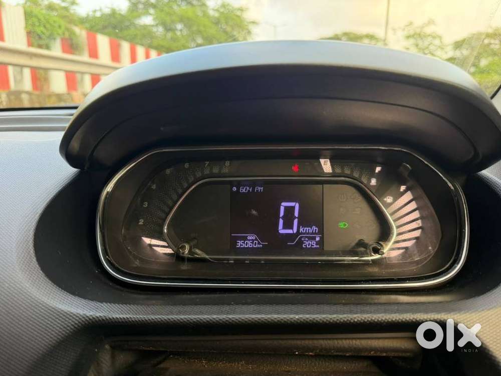 Tata Tigor Xz Cng, 2022, Cng & Hybrids