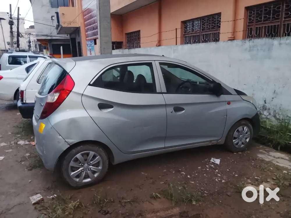 Hyundai Eon Magna+ 2012 Km Driven