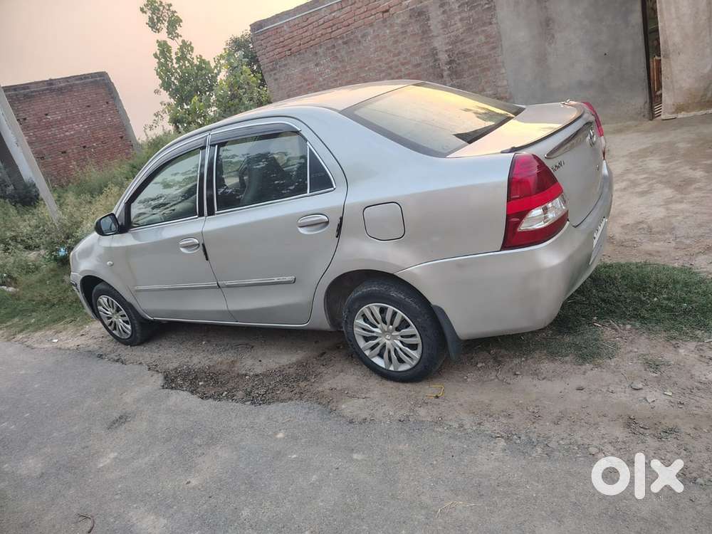 Toyota Etios Manual 2011