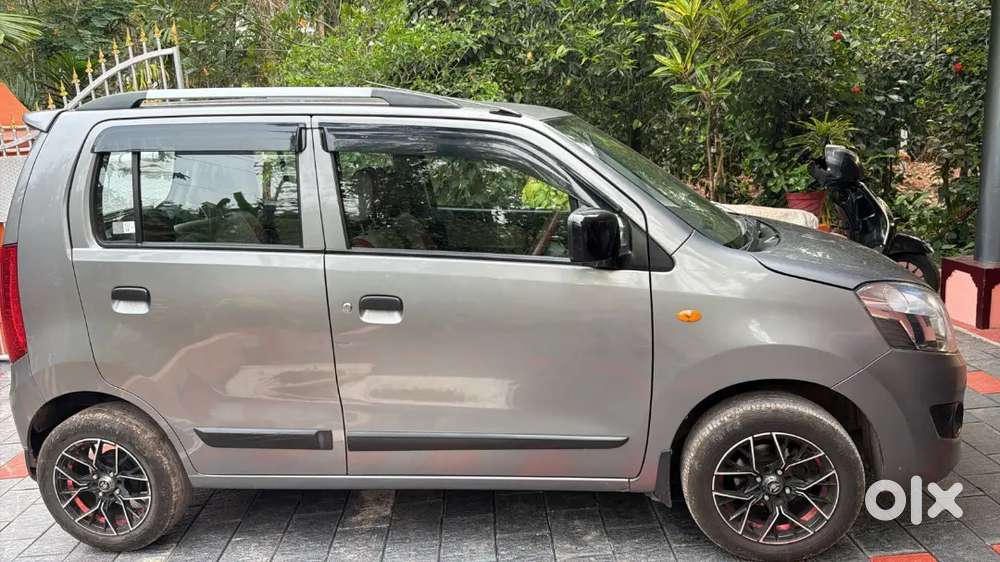 No Accident,no Replacement,accessories Added