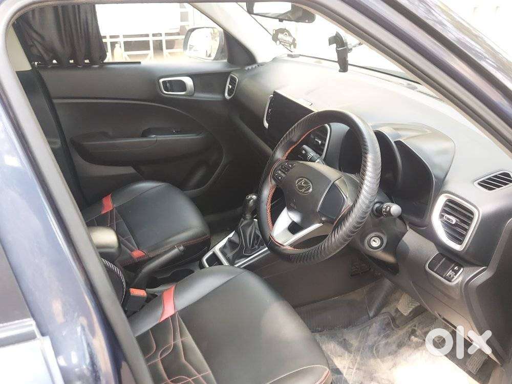 Hyundai Venue S 1.2 Petrol, 2022, Petrol