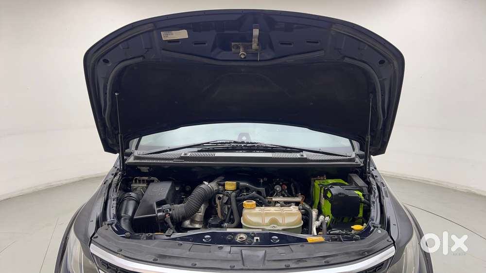 Tata Hexa 2.2 Xta 4x2 7 Str, 2018, Diesel
