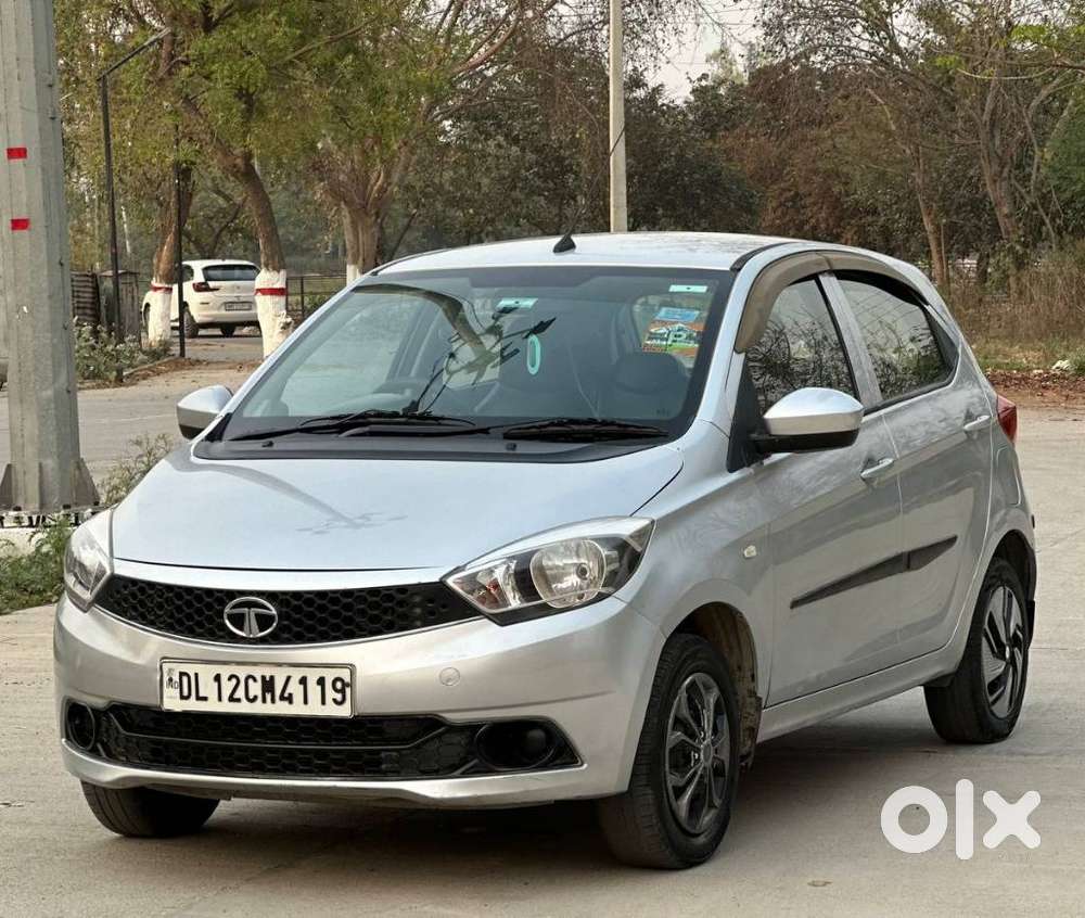 Tata Tiago 1.2 Revotron Xt (o), 2017, Petrol