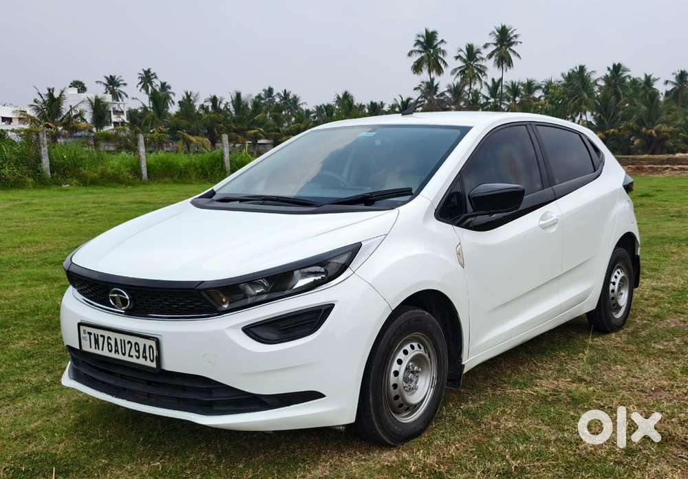 Tata Altroz 1.2 Xm, 2023, Petrol
