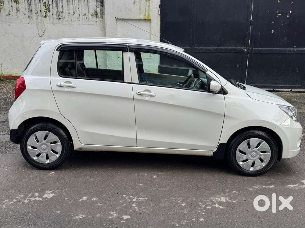 Maruti Suzuki Celerio Zxi(o) Amt, 2017, Petrol