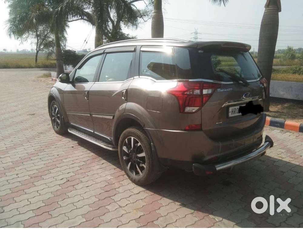 Mahindra Xuv500 2018 Diesel 97000 Km Driven