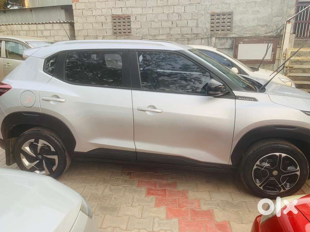 Nissan Magnite, 2022, Petrol
