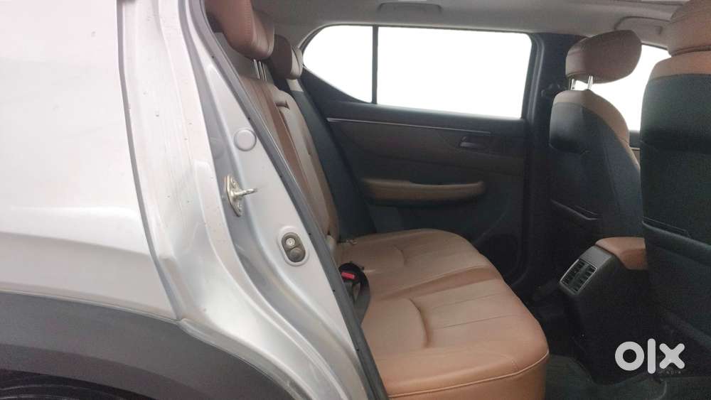 Honda Elevate Zx Cvt, 2023, Petrol