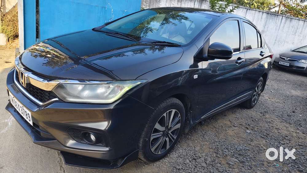Hyundai Venue 1.2 S (o), 2020, Petrol