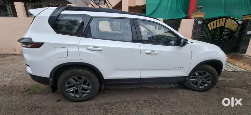 Tata Safari 2024