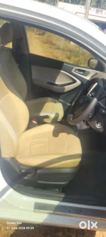 Tn 42 Az Kgm Reg Hyundai Elite I20 2017 Showroom Maintained