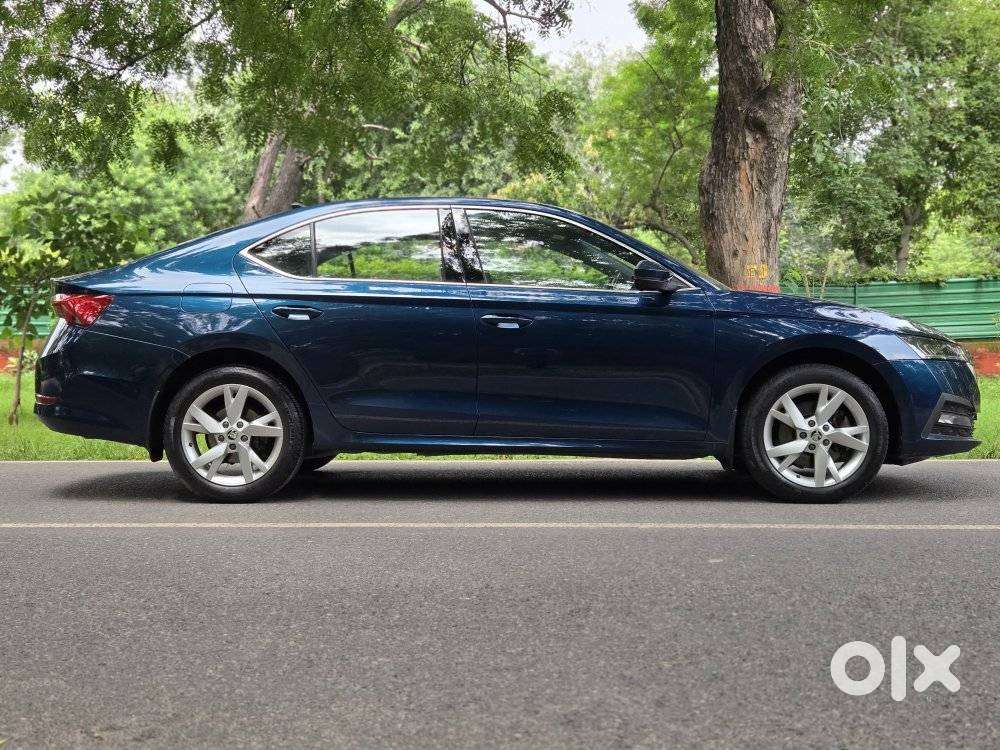 Skoda Octavia 2.0 Style Tsi At, 2022, Petrol