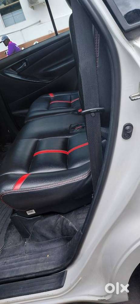 Toyota Innova Crysta 2.4 Gx Limited Edition 8 Str, 2023, Diesel