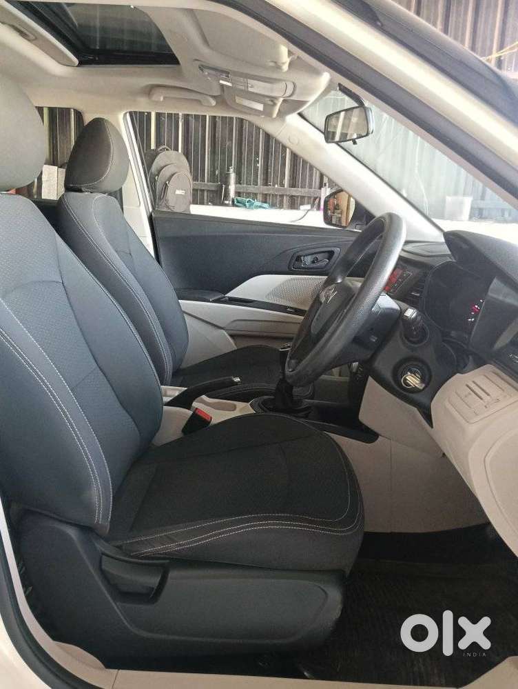 Mahindra Xuv300 W6 Diesel, 2023, Diesel