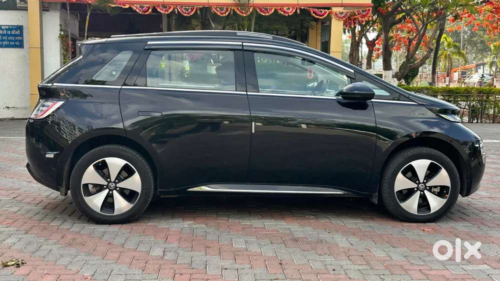 Mg Windsor Ev Essence, 2025, Electric