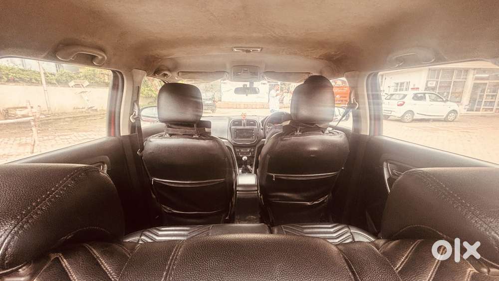 Maruti Suzuki Vitara Brezza Zdi+ Dual Tone Mt, 2018, Diesel