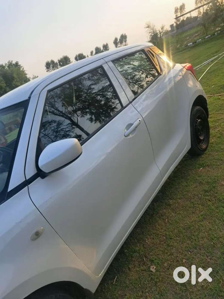 Maruti Suzuki Swift 2022 Petrol 44500 Km Driven