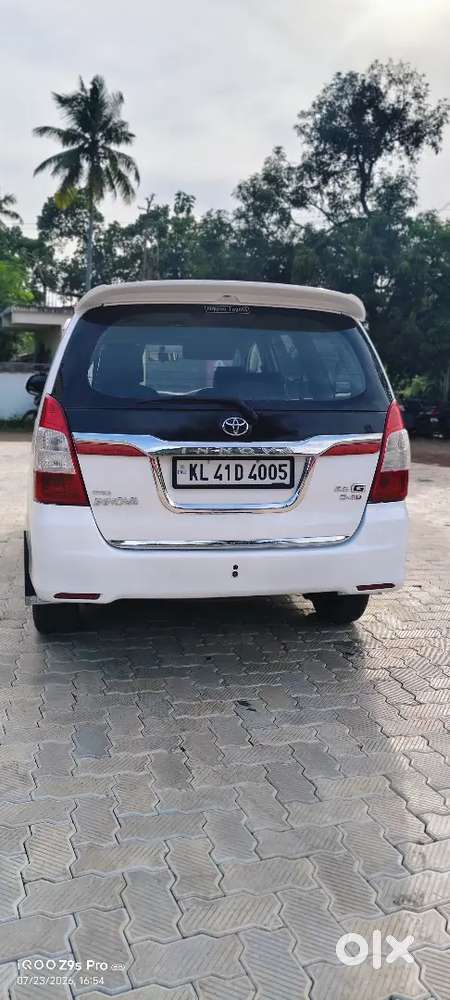 Toyota Innova 2.5 Diesel 2010 Original Kerala