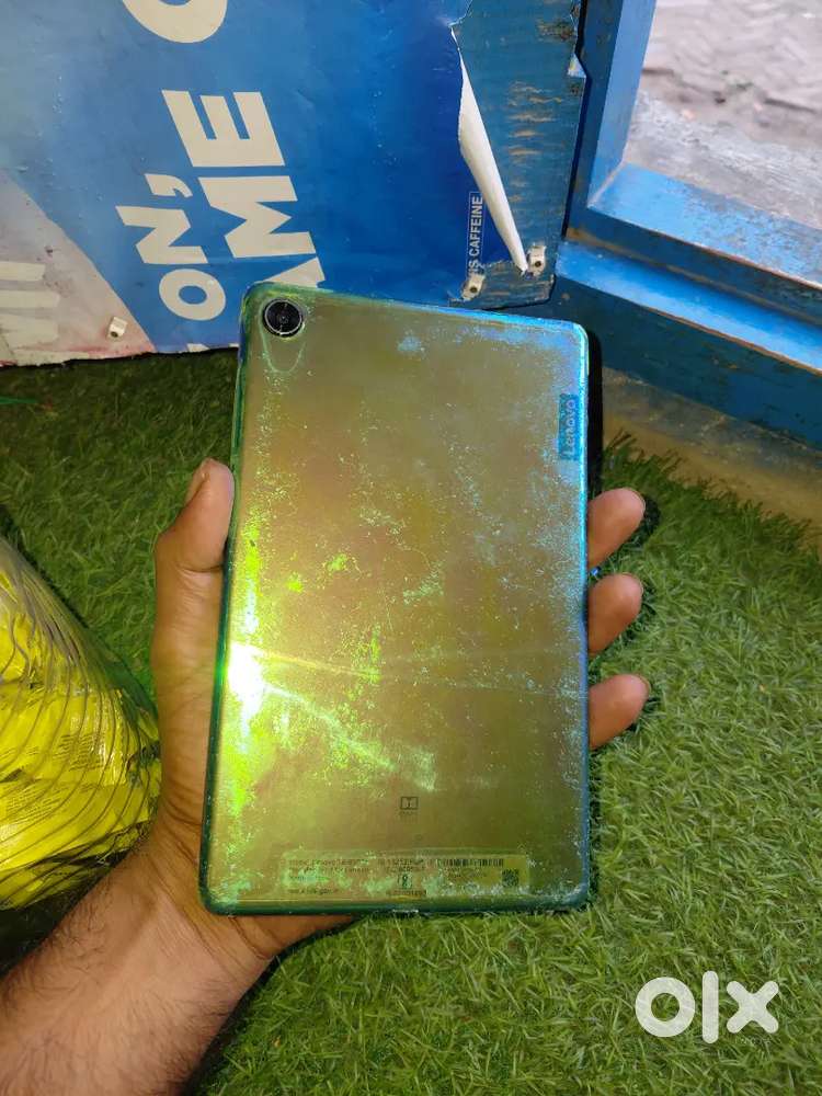 Lenovo m10