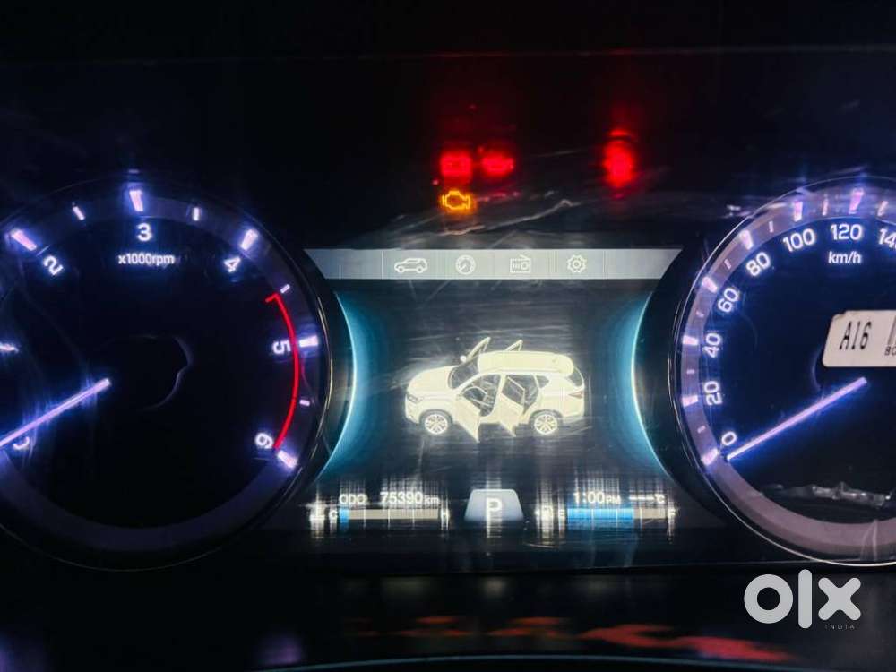 Mahindra Alturas G4 4wd At, 2019, Diesel