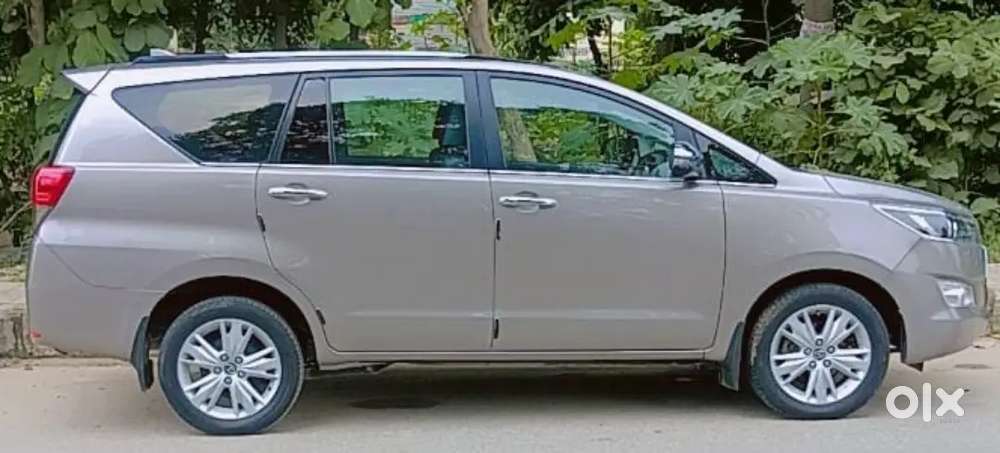 Toyota Innova 2018 Diesel 54000 Km Drive