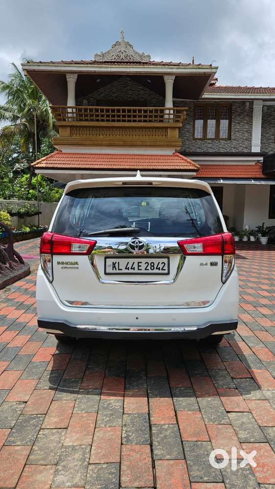 Toyota Innova Crysta 2.8 Gx At, 2018, Diesel