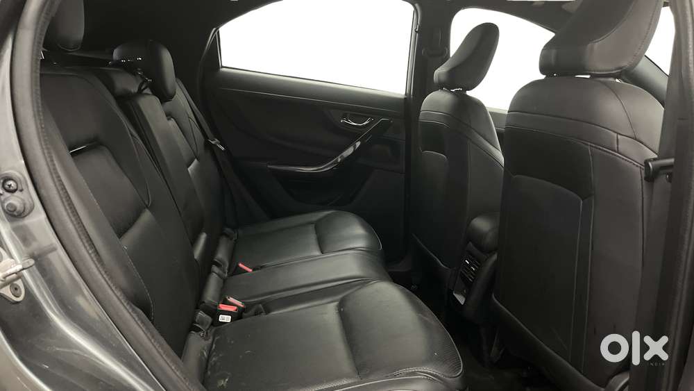 Tata Nexon Fearless Purple 1.2 Revotron Petrol 7dca Dual Tone, 2023,..